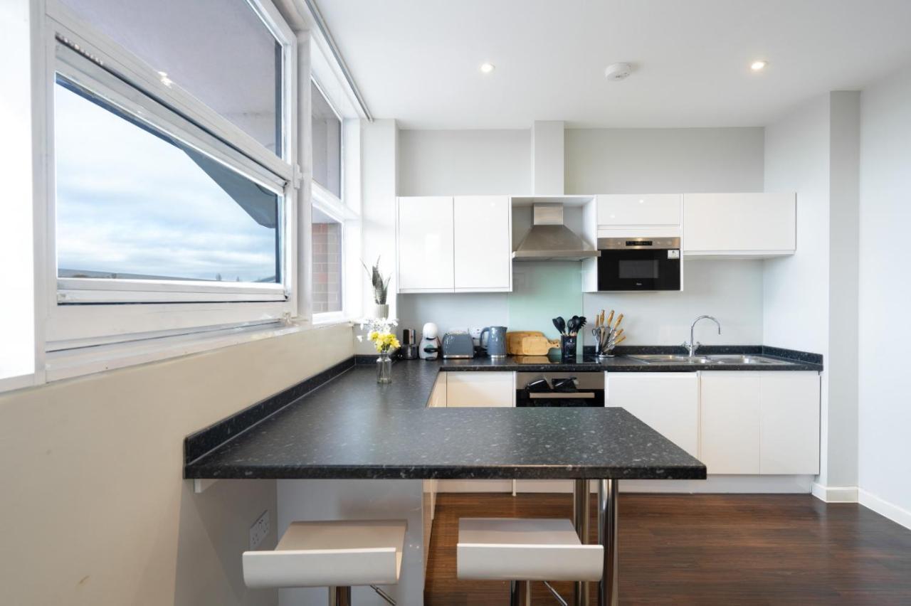 Superb Studio Apartment ลอนดอน ภายนอก รูปภาพ