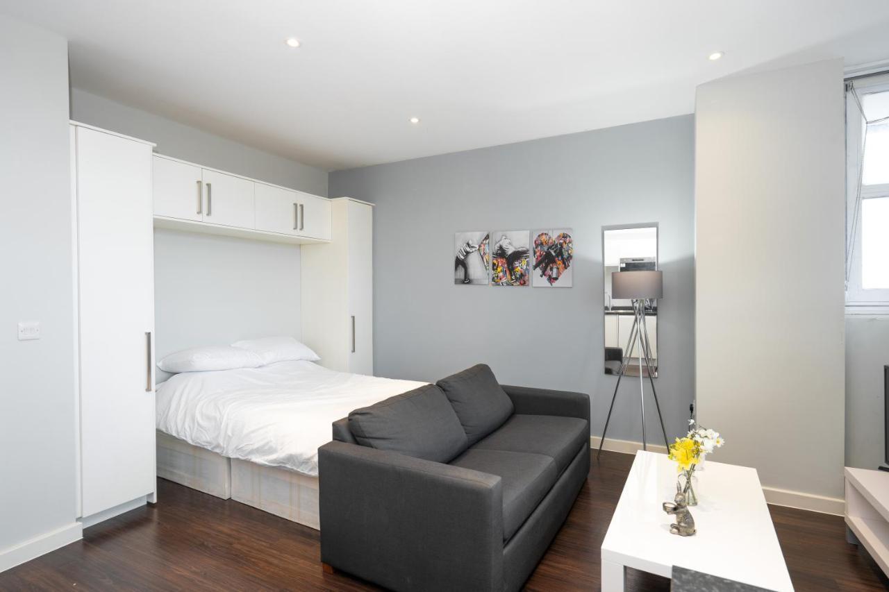 Superb Studio Apartment ลอนดอน ภายนอก รูปภาพ